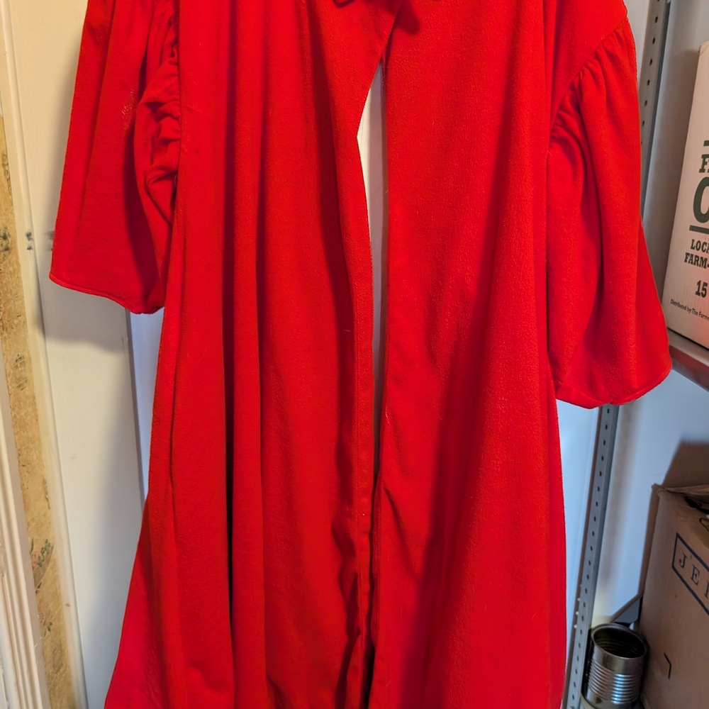Barbie Red Coat with White Lining 1X - Picture 4 of 6